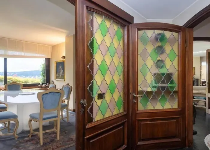 Cassa Triulz View Como